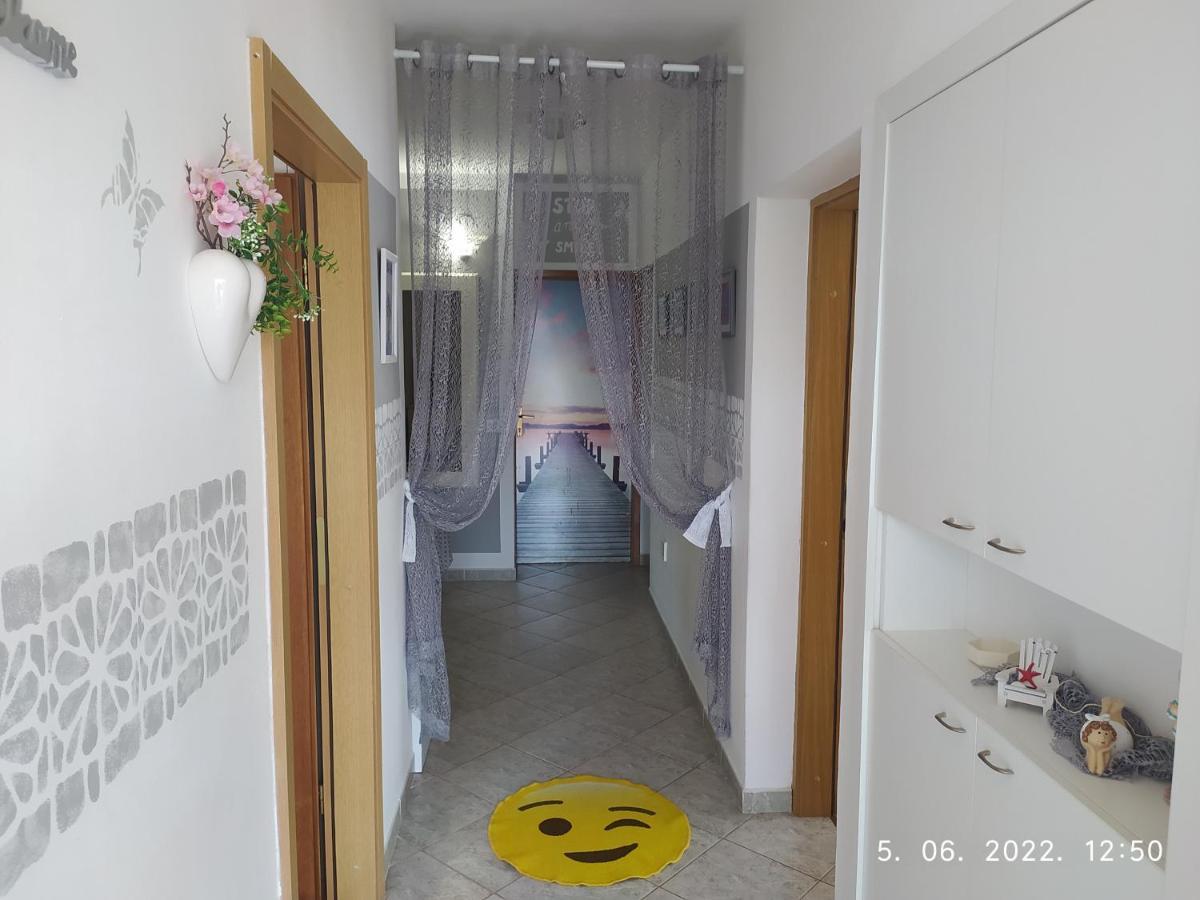 Apartment Sara Нови Винодолски Екстериор снимка