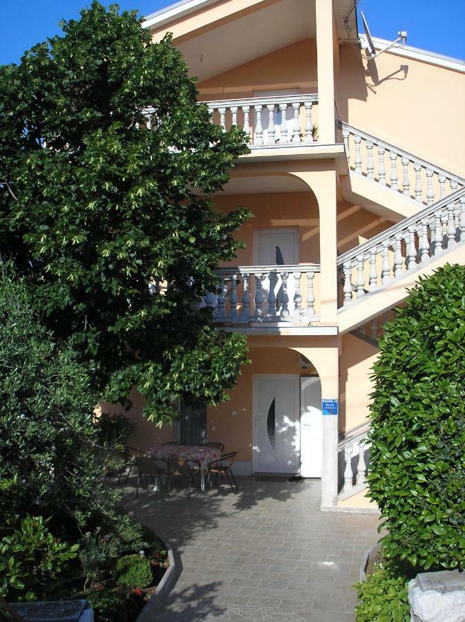 Apartment Sara Нови Винодолски Екстериор снимка